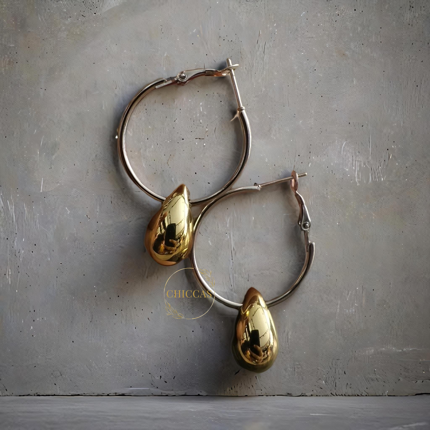Bottega Hoops