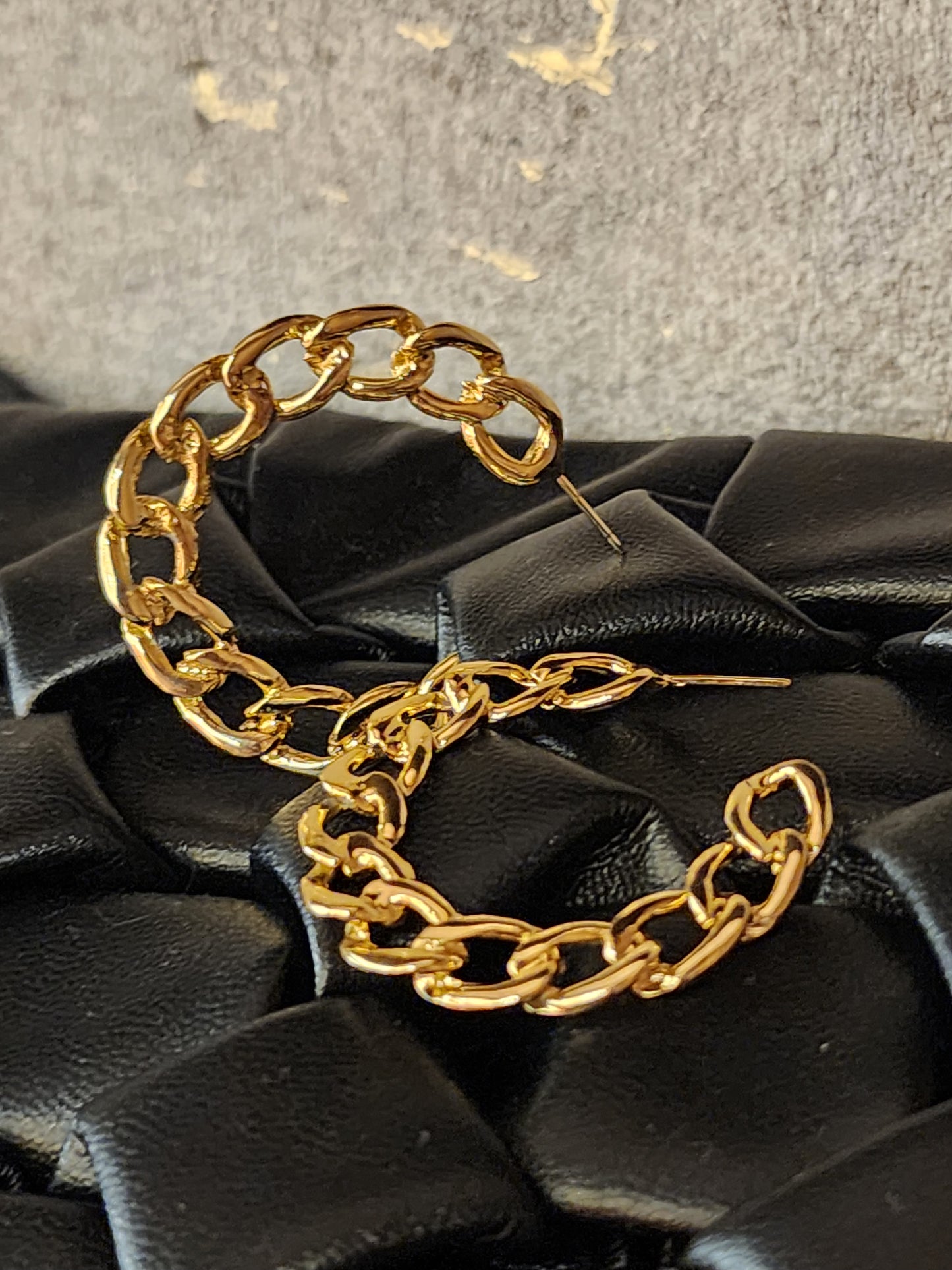 Link hoop golden