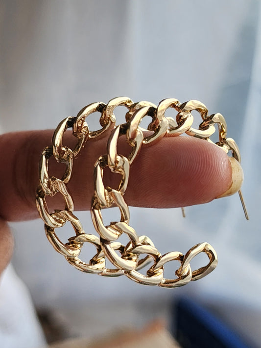 Link hoop golden
